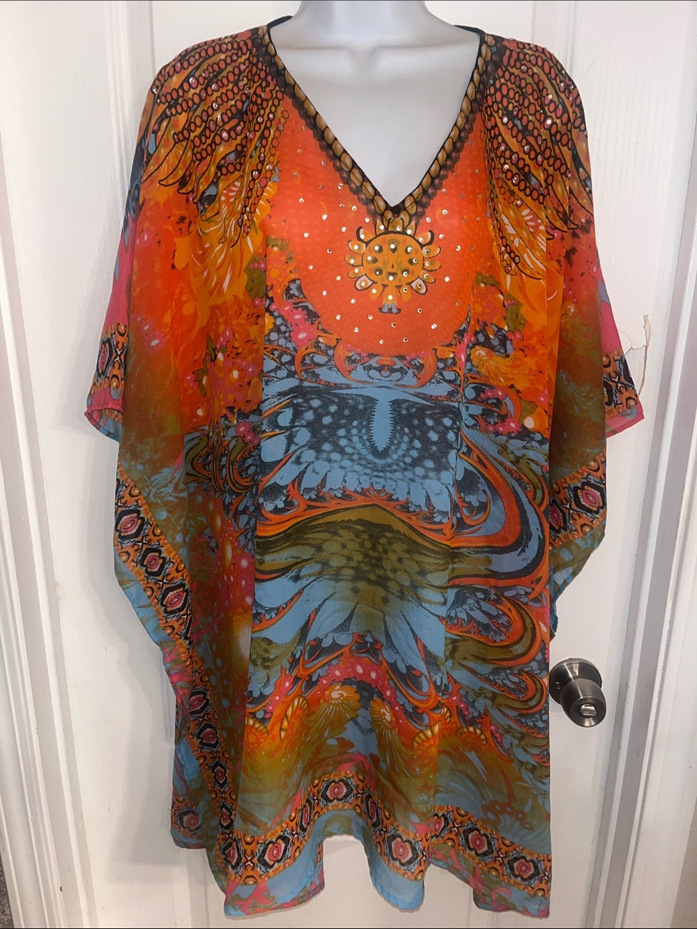 NWT Bijoux Terner women’s colorful patterned embellished cover-up in one size